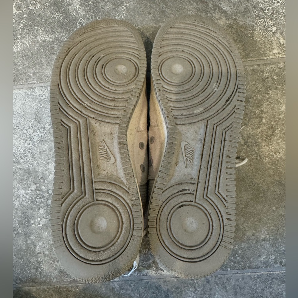 Nike Air SF AF-1 Mid Basketball Sneakers Men's
Size US 12 Gray White AJ9502-001 - Picture 7 of 11